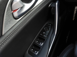 Лифтбек Kia Stinger 2019 года, 2559000 рублей, Саратов