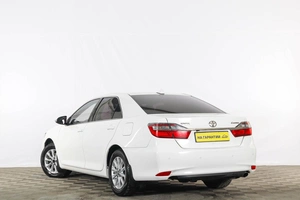 Седан Toyota Camry 2015 года, 1959000 рублей, Тюмень
