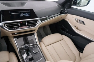 Седан BMW 3 серия 2020 года, 3189000 рублей, Красноярск