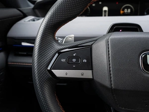 Лифтбек Changan UNI-V 2023 года, 2350000 рублей, Краснодар