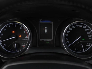 Седан Toyota Camry 2019 года, 2439000 рублей, Воронеж