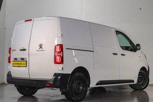 Фургон Peugeot Expert 2018 года, 1969000 рублей, Челябинск