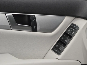 Седан Mercedes-benz C-класс 2011 года, 1299000 рублей, Красноярск