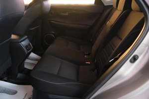 Внедорожник Lexus NX 2015 года, 2999000 рублей, Омск