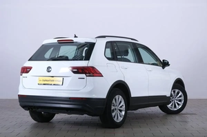 Внедорожник Volkswagen Tiguan 2020 года, 2789000 рублей, Омск