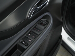 Внедорожник Opel Mokka 2013 года, 1098055 рублей, Москва