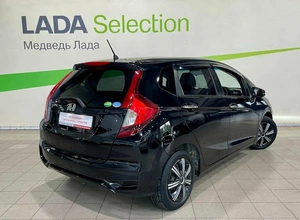 Хетчбэк Honda Fit 2018 года, 985000 рублей, Красноярск