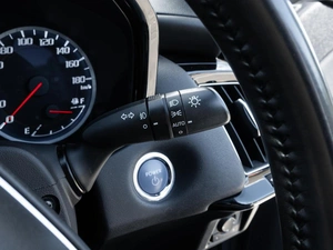 Седан Toyota Crown 2019 года, 3190000 рублей, Ставрополь