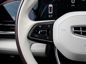 Внедорожник Geely Monjaro 2023 года, 3100000 рублей, Краснодар