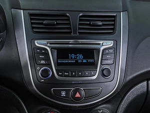 Седан Hyundai Solaris 2015 года, 985000 рублей, Ставрополь