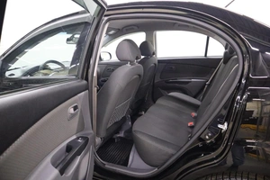 Седан Kia Rio 2011 года, 870000 рублей, Брянск