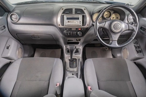Внедорожник Toyota RAV4 2001 года, 649000 рублей, Томск