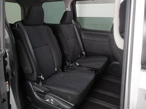 Минивэн Toyota Voxy 2020 года, 3339000 рублей, Воронеж