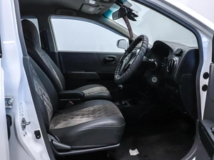 Универсал Nissan AD 2017 года, 750000 рублей, Красноярск