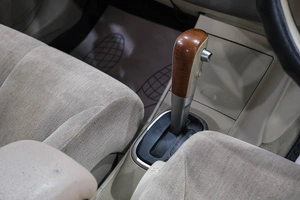 Седан Nissan Tiida Latio 2005 года, 439000 рублей, Новокузнецк