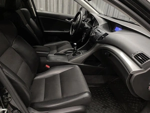 Седан Honda Accord 2008 года, 1125000 рублей, Красноярск