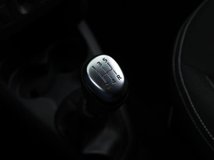 Седан Renault Logan Stepway 2021 года, 1249999 рублей, Москва