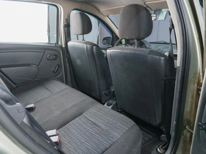 Хетчбэк Renault Sandero 2011 года, 589000 рублей, Сургут