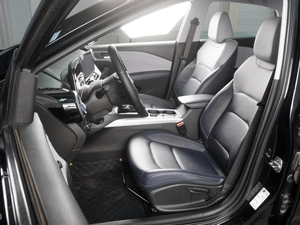 Седан Chevrolet Monza 2023 года, 1729000 рублей, Красный Пахарь