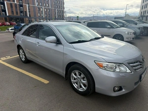 Седан Toyota Camry 2011 года, 1600000 рублей, Красноярск