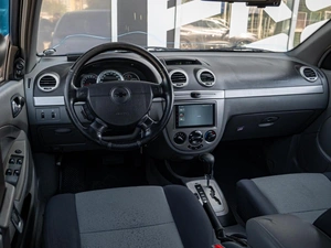Хетчбэк Chevrolet Lacetti 2011 года, 630000 рублей, Краснодар