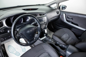 Хетчбэк Kia Ceed 2015 года, 1649000 рублей, Пермь