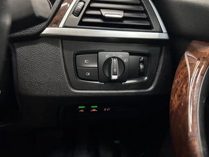 Седан BMW 3 серия 2017 года, 1599000 рублей, Красноярск