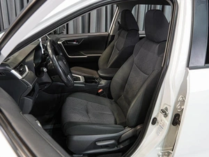 Внедорожник Toyota RAV4 2020 года, 3200000 рублей, Волгоград