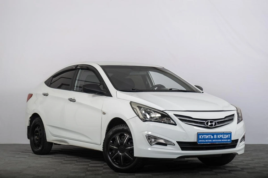 Седан Hyundai Solaris 2015 года, 829000 рублей, Томск