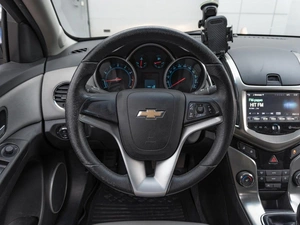 Седан Chevrolet Cruze 2015 года, 999000 рублей, Саратов