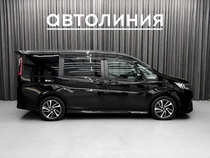 Минивэн Honda Stepwgn 2017 года, 2099000 рублей, Красноярск