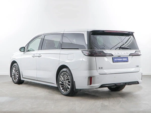 Минивэн Voyah Dream 2023 года, 4999077 рублей, Москва