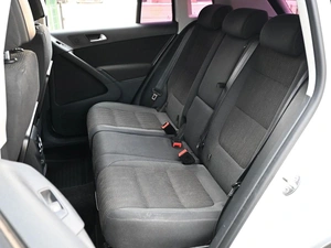 Внедорожник Volkswagen Tiguan 2012 года, 1429000 рублей, Кирилловка