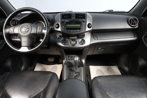 Внедорожник Toyota RAV4 2009 года, 1849000 рублей, Новосибирск
