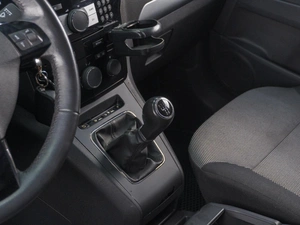 Минивэн Opel Zafira 2011 года, 689000 рублей, Сургут