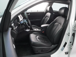 Седан Kia Optima 2019 года, 2089000 рублей, Воронеж