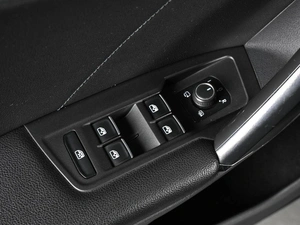 Внедорожник Volkswagen Tiguan 2017 года, 2839000 рублей, Ростов-на-Дону