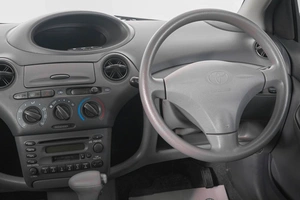 Хетчбэк Toyota Vitz 1999 года, 609000 рублей, Кемерово