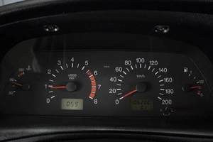 Внедорожник Chevrolet Niva 2012 года, 550000 рублей, Омск