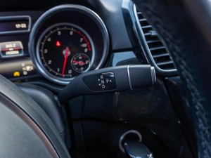 Внедорожник Mercedes-benz GLE-класс 2016 года, 3449000 рублей, Саратов