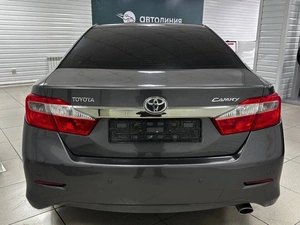Седан Toyota Camry 2014 года, 1650000 рублей, Ачинск
