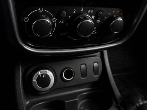 Внедорожник Renault Duster 2012 года, 899000 рублей, Воронеж