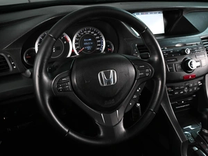 Седан Honda Accord 2011 года, 1329000 рублей, Аксай