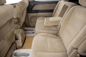 Минивэн Toyota Alphard 2007 года, 1949000 рублей, Барнаул