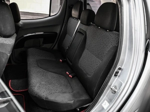 Пикап Mitsubishi L200 2012 года, 1499000 рублей, Кирилловка