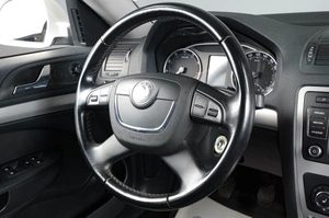 Лифтбек Skoda Octavia 2012 года, 799000 рублей, Тюмень