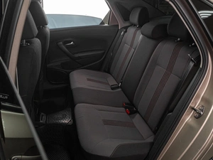 Седан Volkswagen Polo 2016 года, 777000 рублей, Тюмень