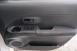 Минивэн Toyota bB 2009 года, 739000 рублей, Красноярск