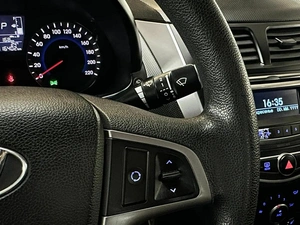 Седан Hyundai Solaris 2014 года, 995000 рублей, Абакан