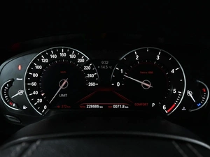 Седан BMW 5 серия 2018 года, 2555000 рублей, Аксай